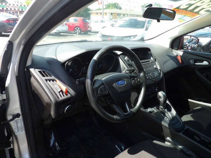 2016 Ford Focus SE