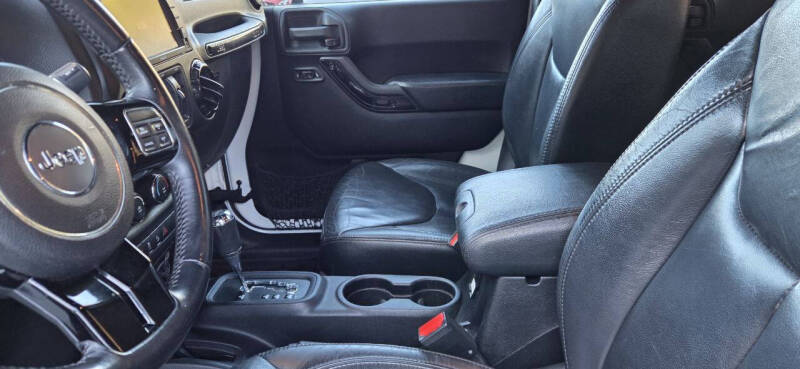 2014 Jeep Wrangler Unlimited Sahara