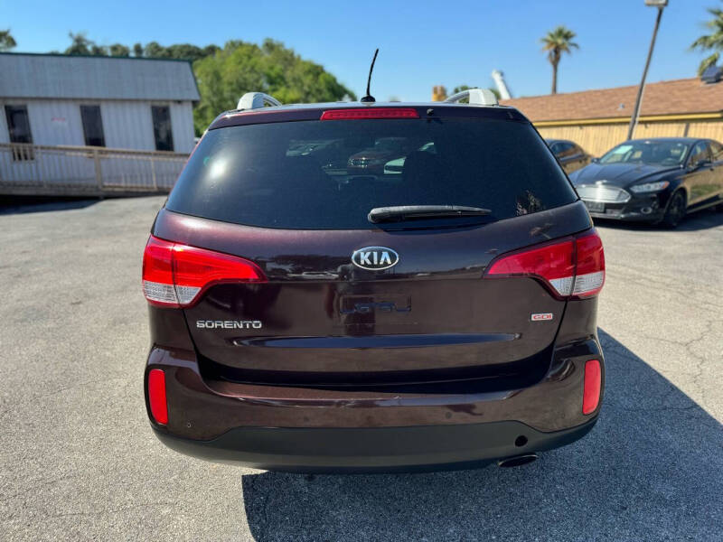 2015 Kia Sorento LX photo 7