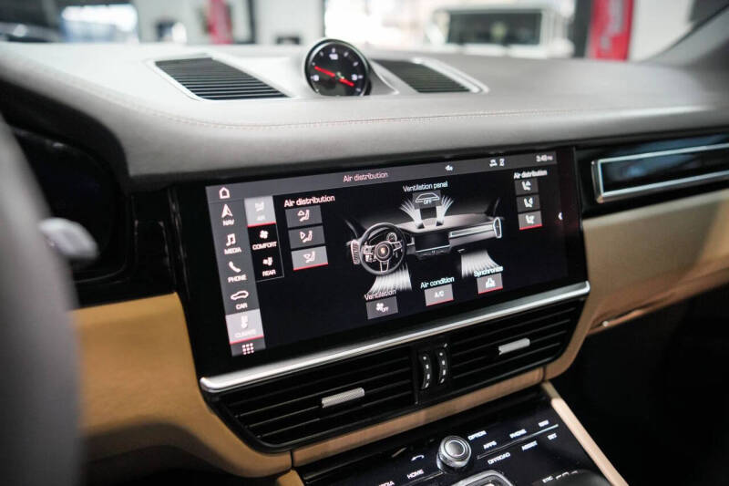 2021 Porsche Cayenne