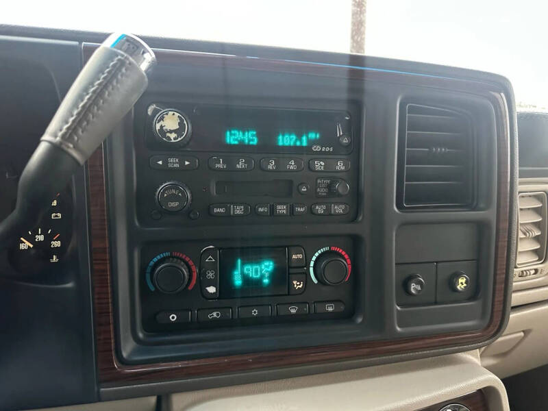 2003 Cadillac Escalade