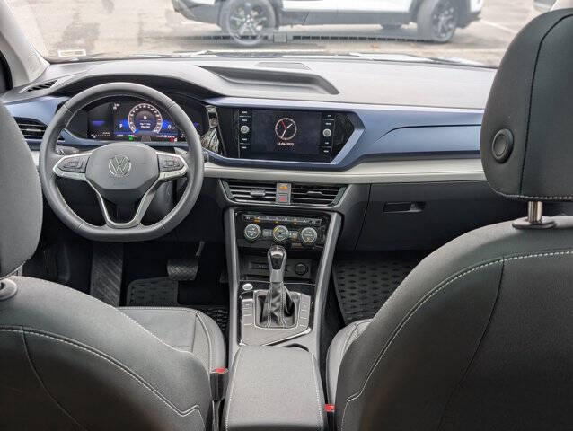 2024 Volkswagen Taos SE