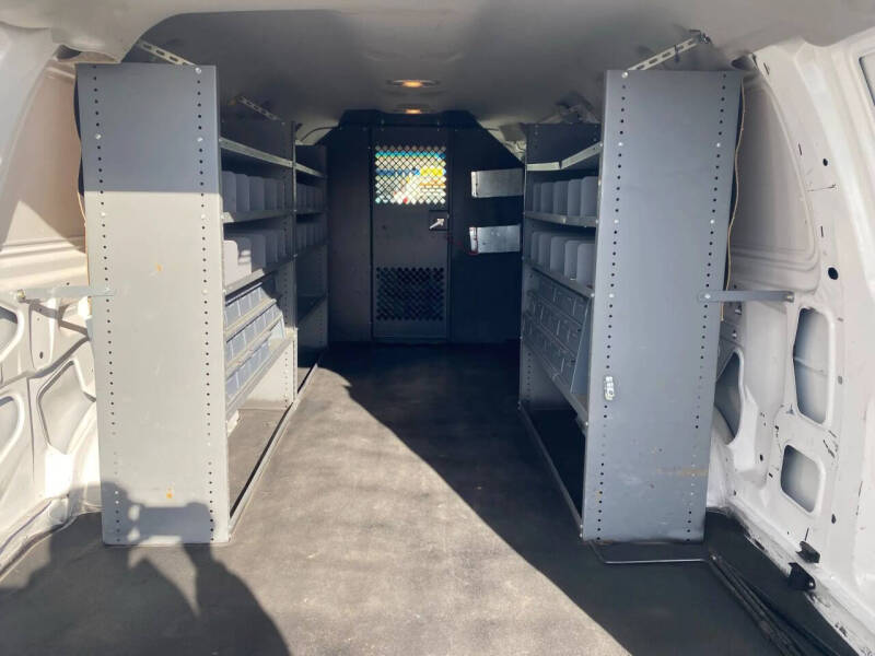 2014 Ford E-Series E-350 SD