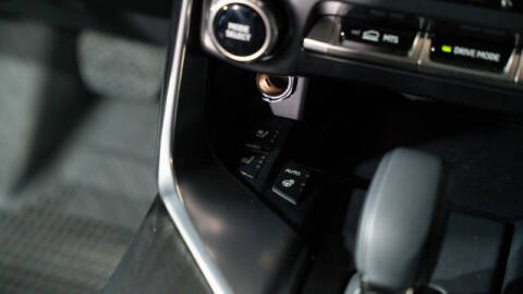 2025 Lexus LX 700h Overtrail