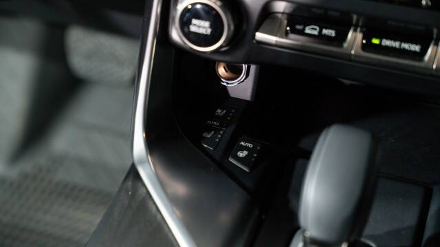 2025 Lexus LX 700h Overtrail