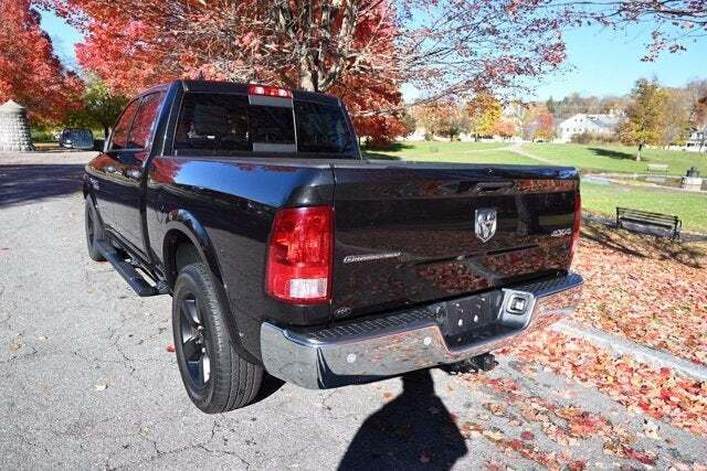 2016 RAM Ram 1500 Pickup Outdoorsman photo 3