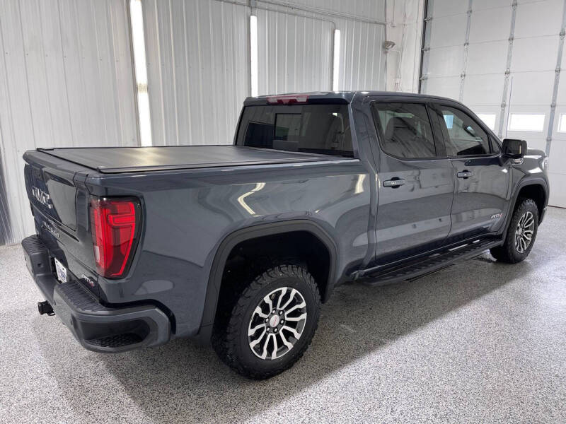 Used 2021 GMC Sierra 1500 AT4 with VIN 1GTU9EET1MZ204797 for sale in Sioux Falls, SD