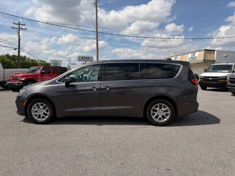 2023 Chrysler Pacifica Touring L