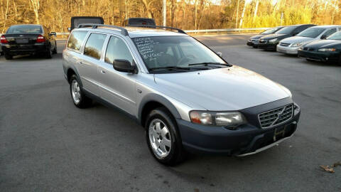 2004 Volvo XC70 for sale at DISCOUNT AUTO SALES in Johnson City TN