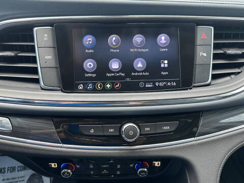 2021 Buick Enclave Essence