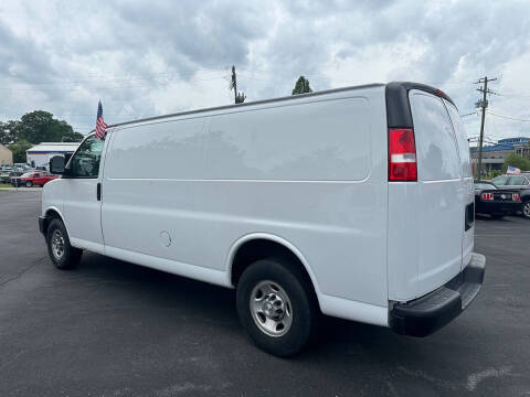 2021 Chevrolet Express 2500