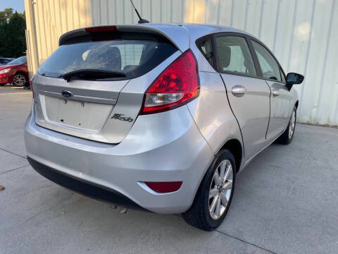 2011 Ford Fiesta SE