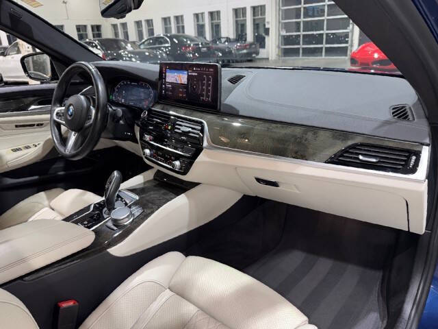 2021 BMW 5 Series M550i xDrive