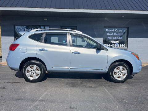 2015 Nissan Rogue Select for sale at Auto Credit Connection LLC in Uniontown PA