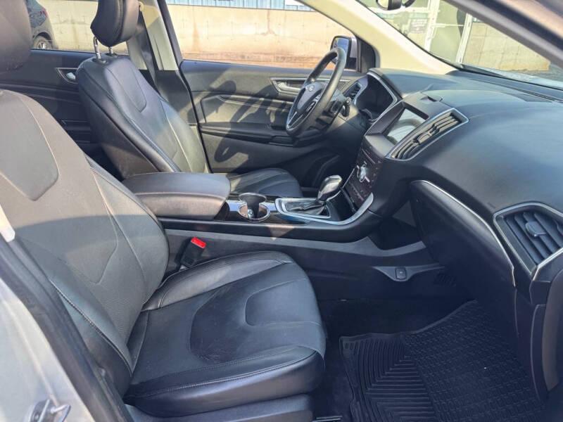 2018 Ford Edge Titanium