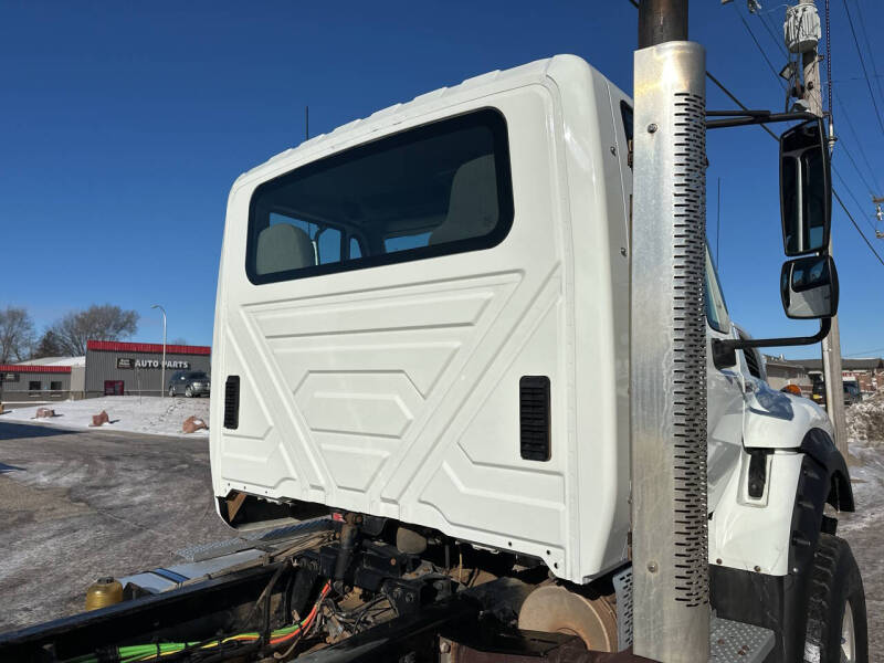 2013 International WorkStar 7600