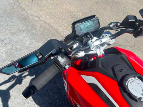 2023 BMW G 310 R