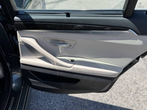 2013 BMW 5 Series 550i