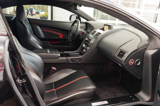 2015 Aston Martin V12 Vantage S 48