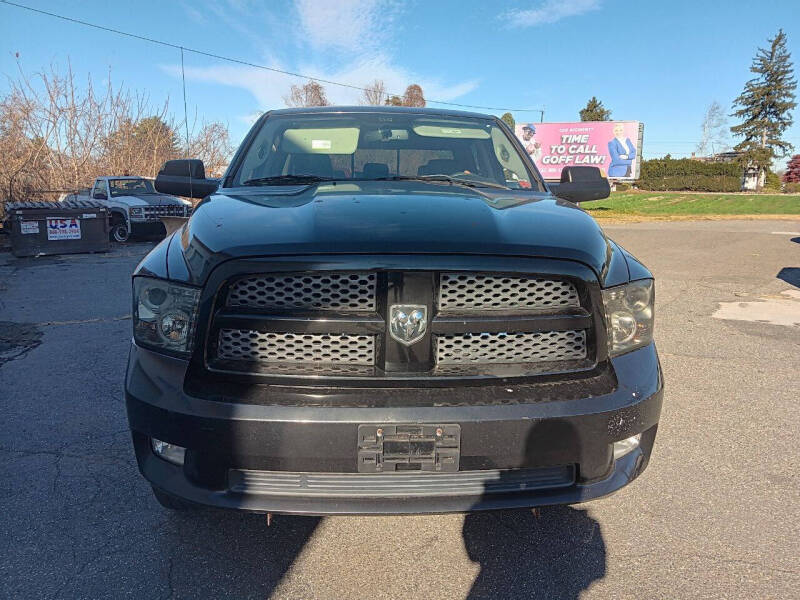 2010 RAM Ram 1500 Pickup SLT photo 7