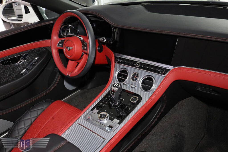 2022 Bentley Continental GTC V8