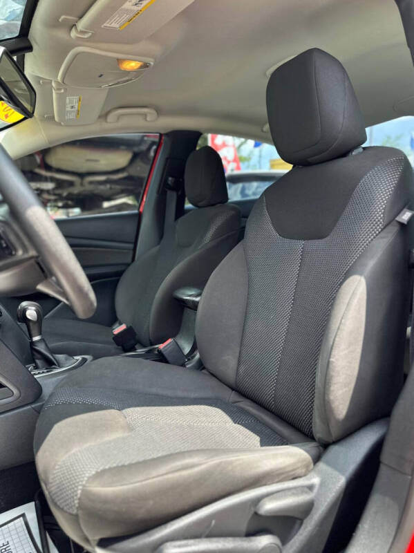 2016 Dodge Dart SE