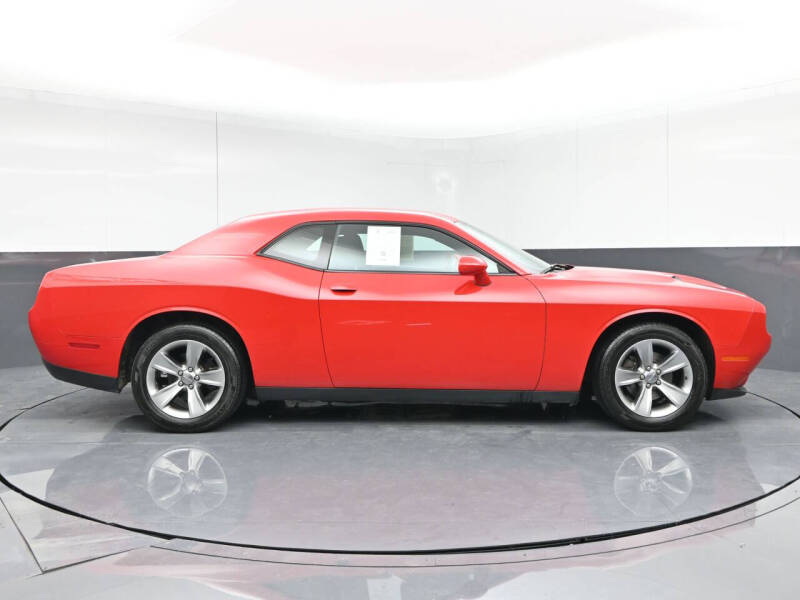 2017 Dodge Challenger SXT