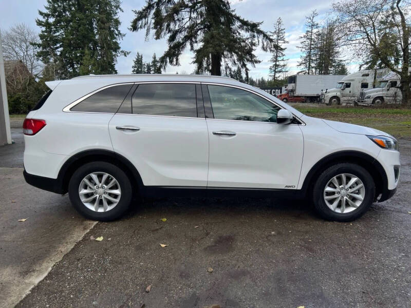 2016 Kia Sorento LX