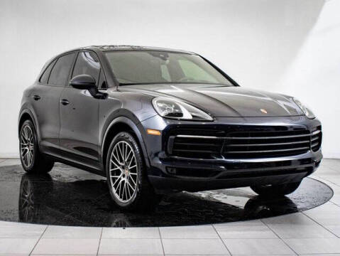 2023 Porsche Cayenne Platinum Edition