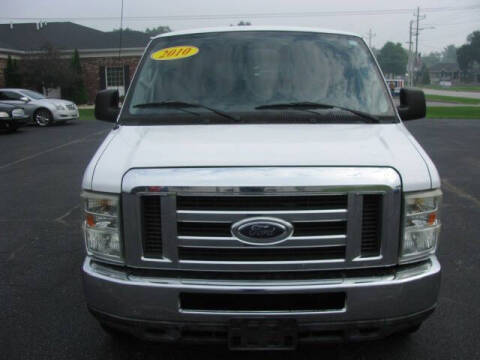 2010 Ford E-Series E-350 SD XLT
