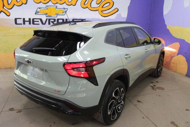2024 Chevrolet Trax RS