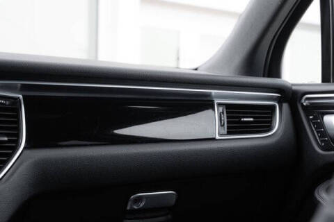 2018 Porsche Macan S