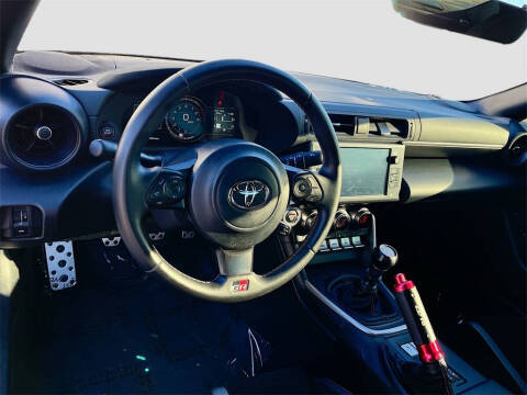 2023 Toyota GR86 Premium