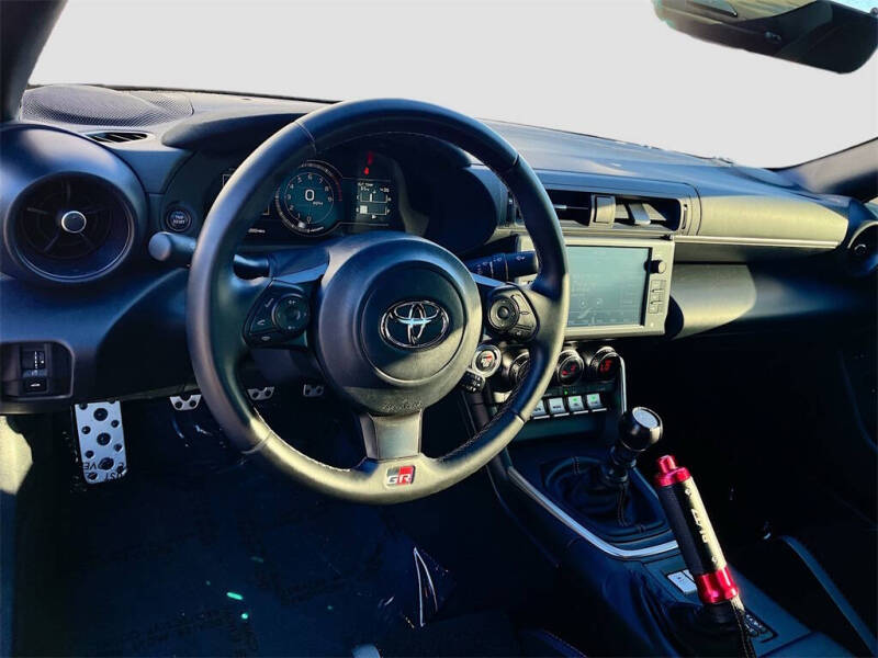 2023 Toyota GR86 Premium