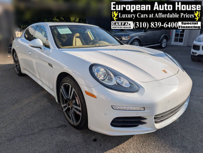 2016 Porsche Panamera S's photo