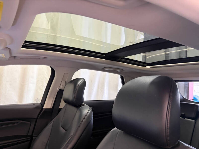 2016 Ford Edge Titanium