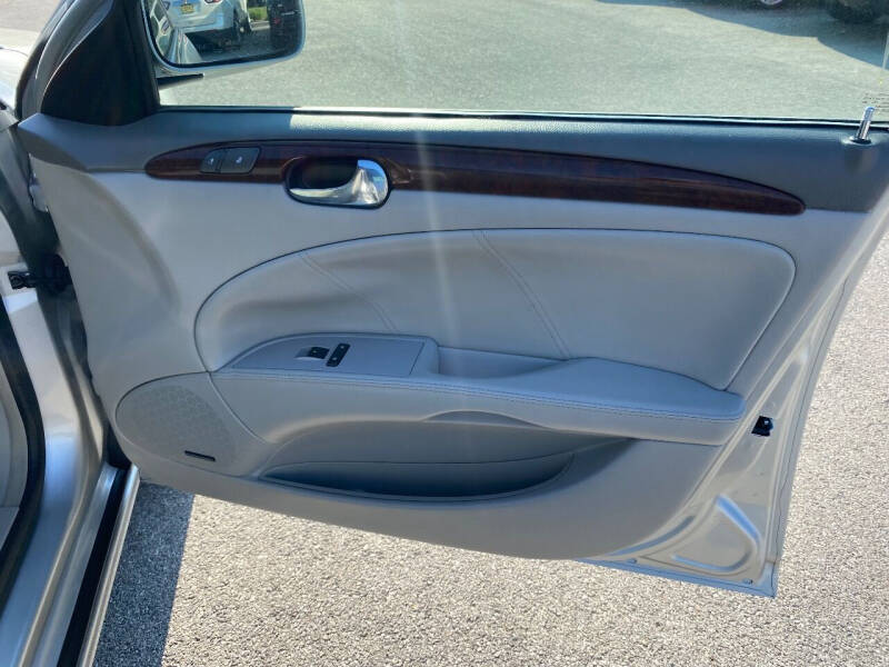 2011 Buick Lucerne CXL Premium