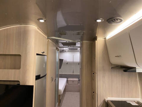 2018 Airstream GLOBETROTTER -