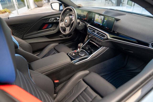 2023 BMW M2 6