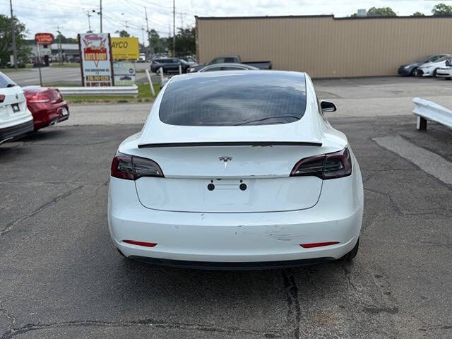 2018 Tesla Model 3 Mid Range