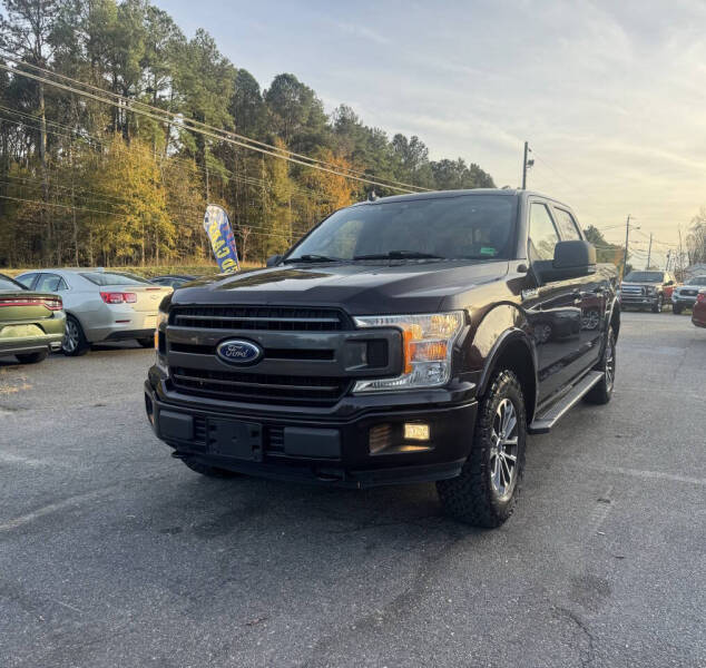 2020 Ford F-150 XLT's photo