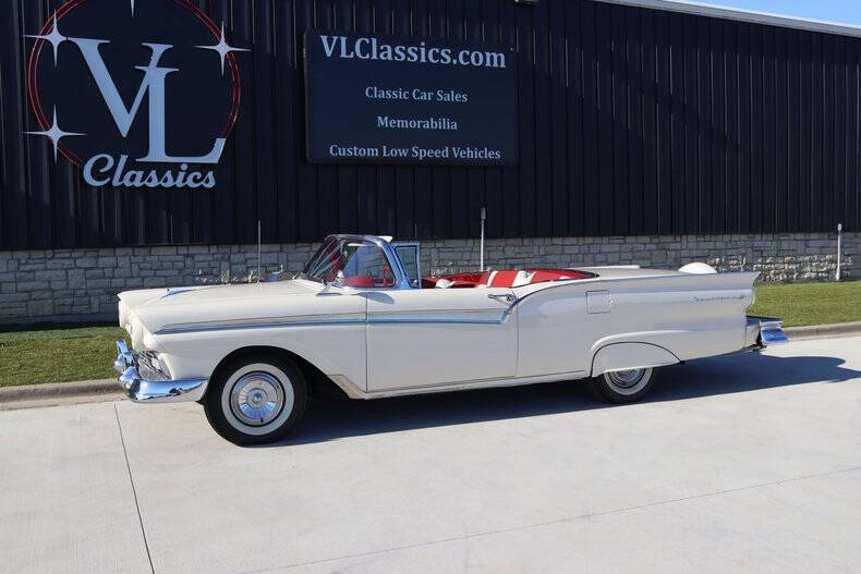 1957 Ford Fairlane