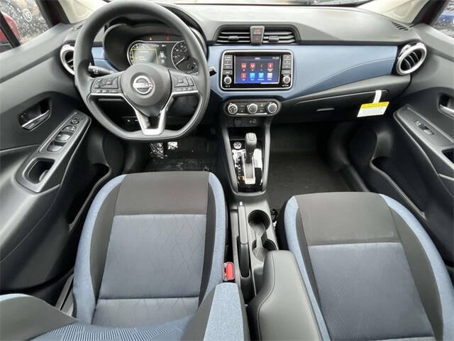 2025 Nissan Versa SV