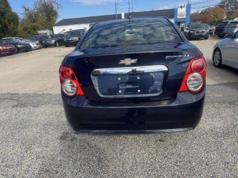 2016 Chevrolet Sonic LT Auto