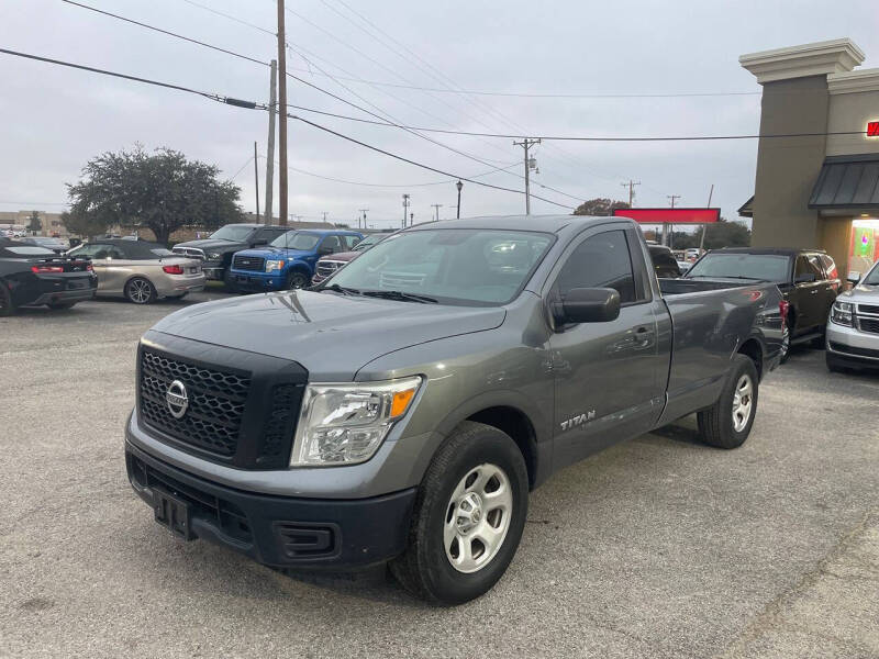 2017 Nissan Titan S