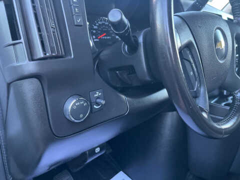 2022 Chevrolet Express 3500