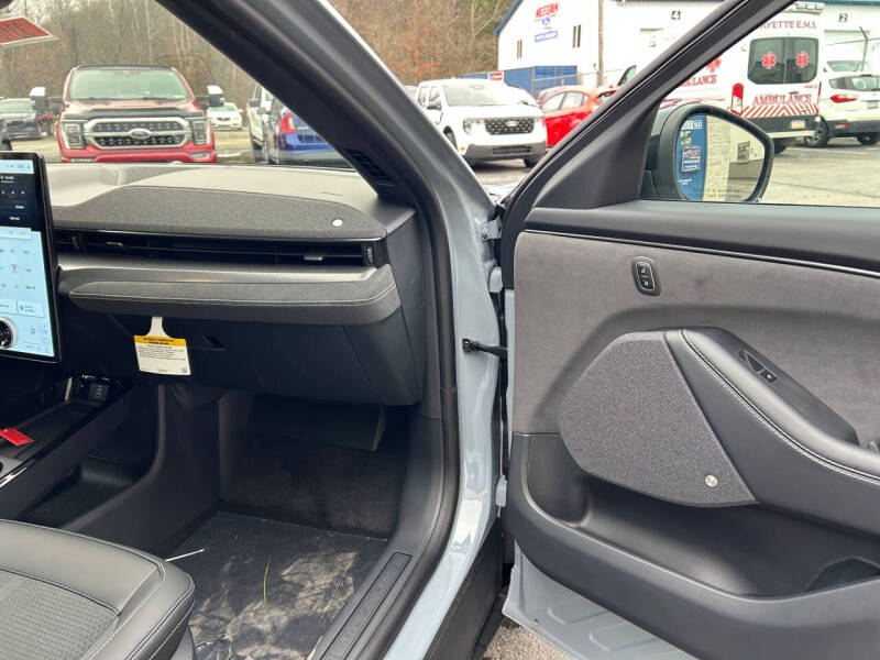 2025 Ford Mustang Mach-E GT