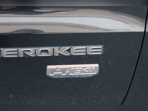 2016 Jeep Grand Cherokee Limited 75th Anniversary