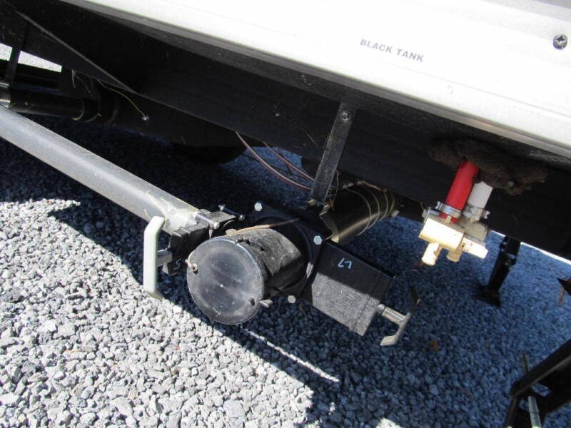 2024 Coleman CM17r24