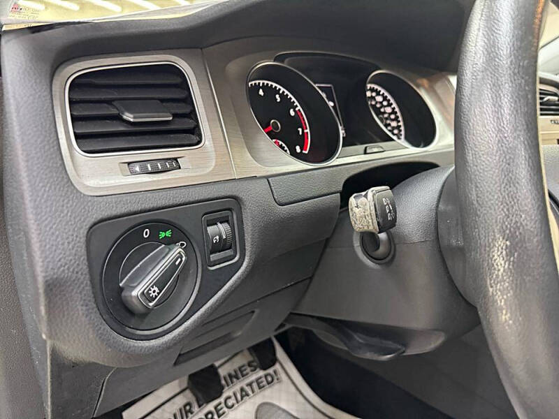 2015 Volkswagen Golf